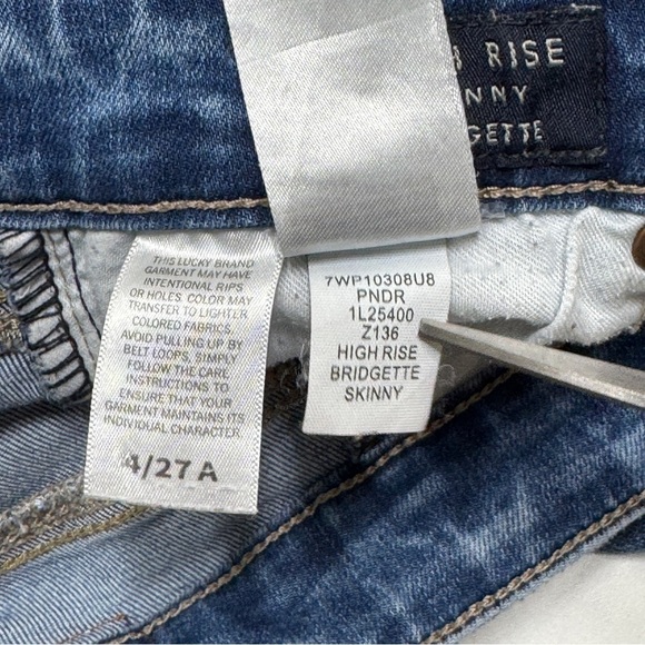 {Lucky Brand} "High Rise Skinny Bridgette" Frayed Hem Button Fly Stretch Jeans - Picture 6 of 7